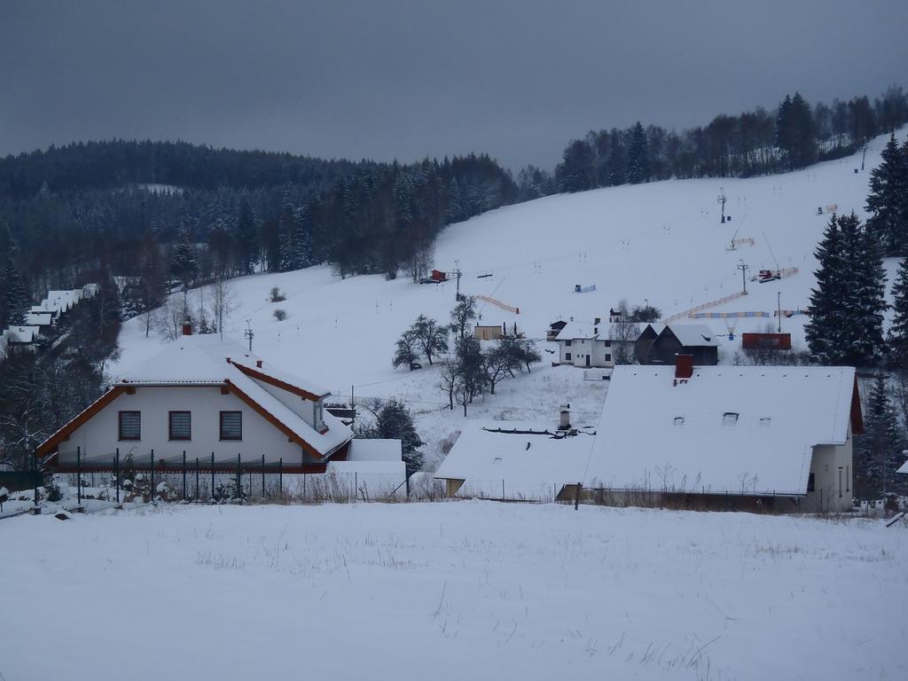 Apartmány Fialka Kasperske Hory Exterior foto